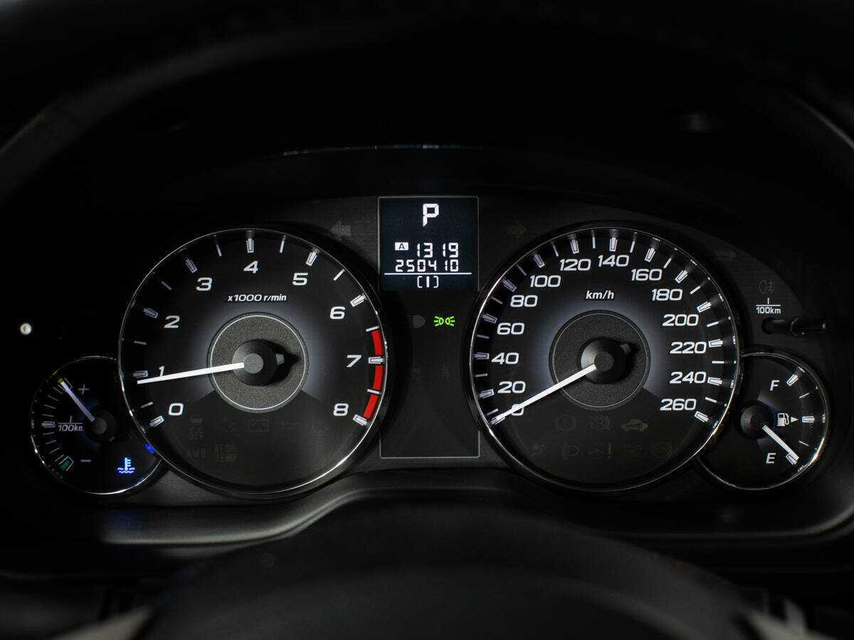 Купить Subaru Outback с пробегом. Фото: #11