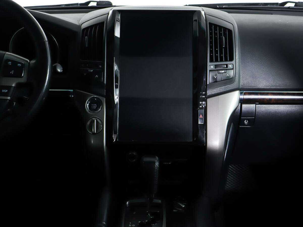 Купить Toyota Land Cruiser с пробегом. Фото: #9