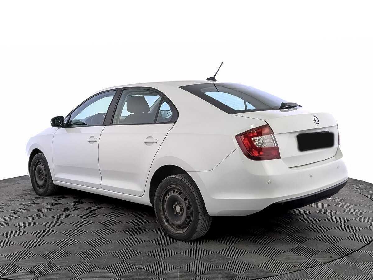 Купить Skoda Rapid с пробегом. Фото: #6