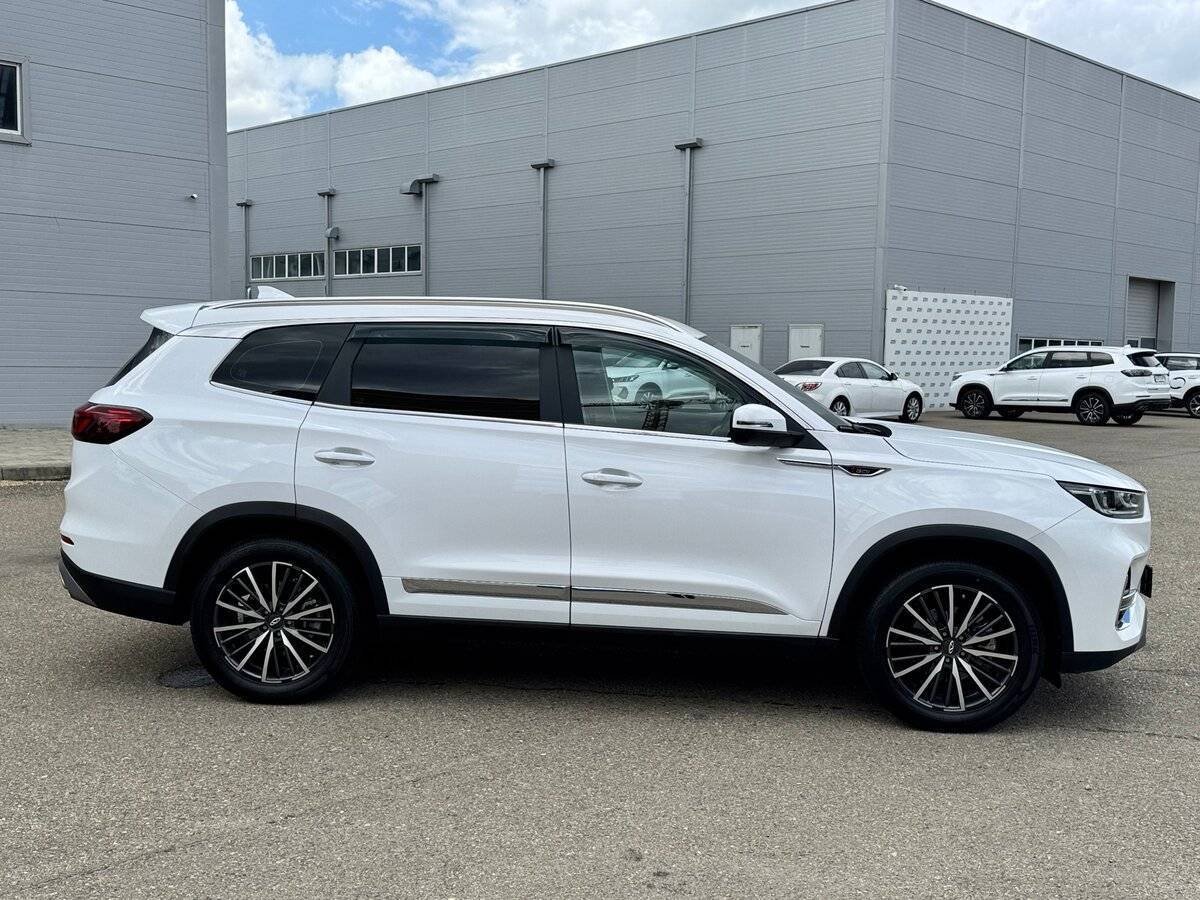 Купить Chery Tiggo 8 Pro с пробегом. Фото: #5