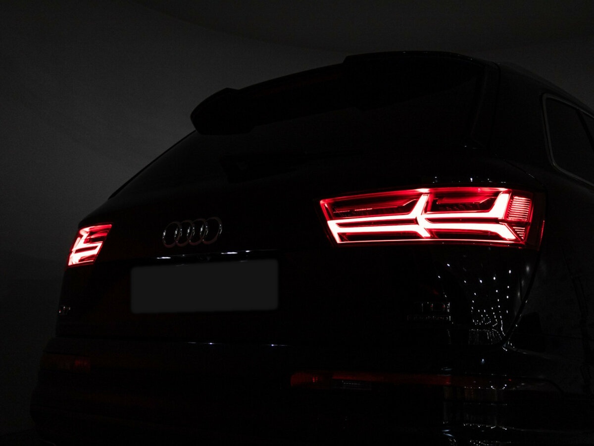 Купить Audi Q7 с пробегом. Фото: #28