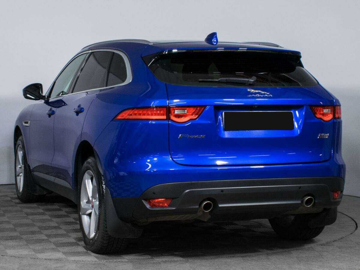 Купить Jaguar F-Pace с пробегом. Фото: #4