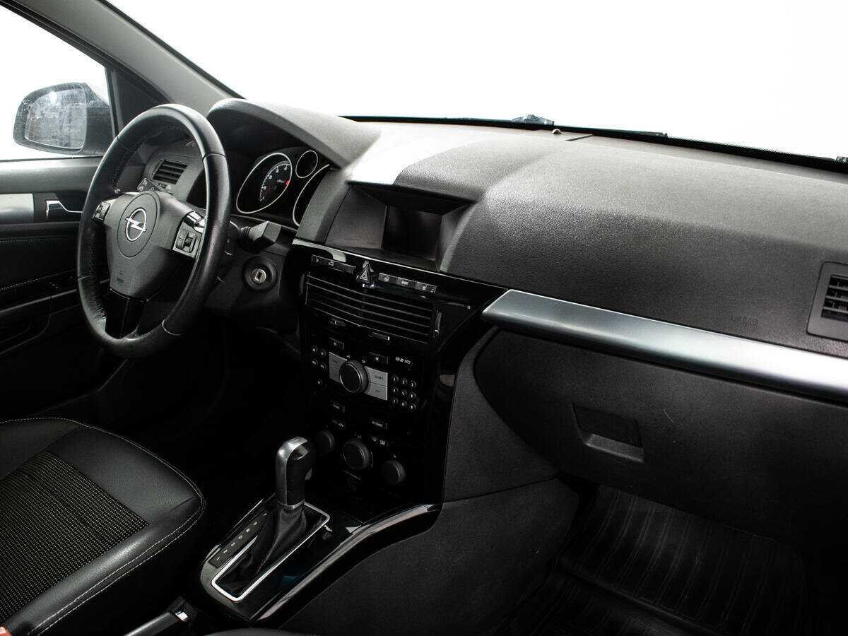 Купить Opel Astra с пробегом. Фото: #8