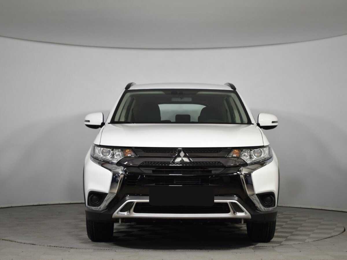 Купить Mitsubishi Outlander с пробегом. Фото: #1