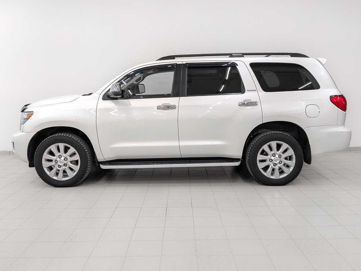 Купить Toyota Sequoia с пробегом. Фото: #7