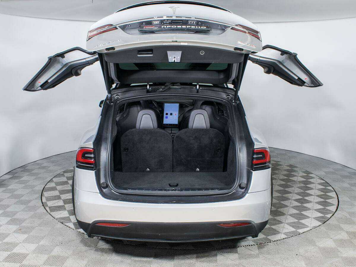 Купить Tesla Model X с пробегом. Фото: #22