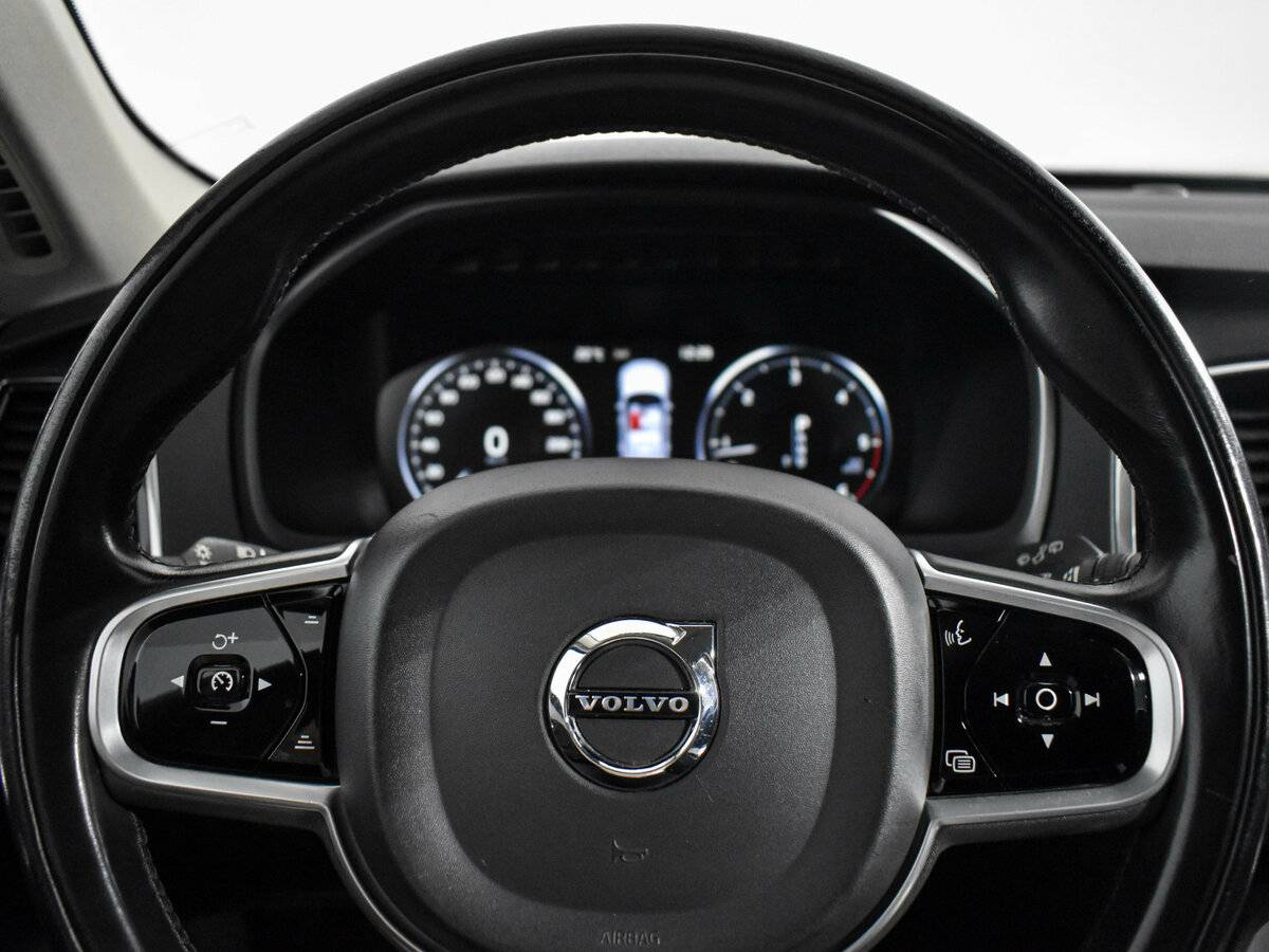 Купить Volvo XC90 с пробегом. Фото: #15