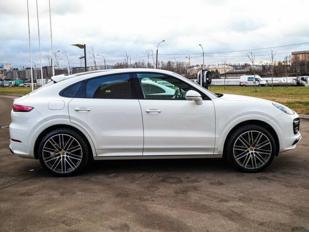 Купить Porsche Cayenne с пробегом. Фото: #4