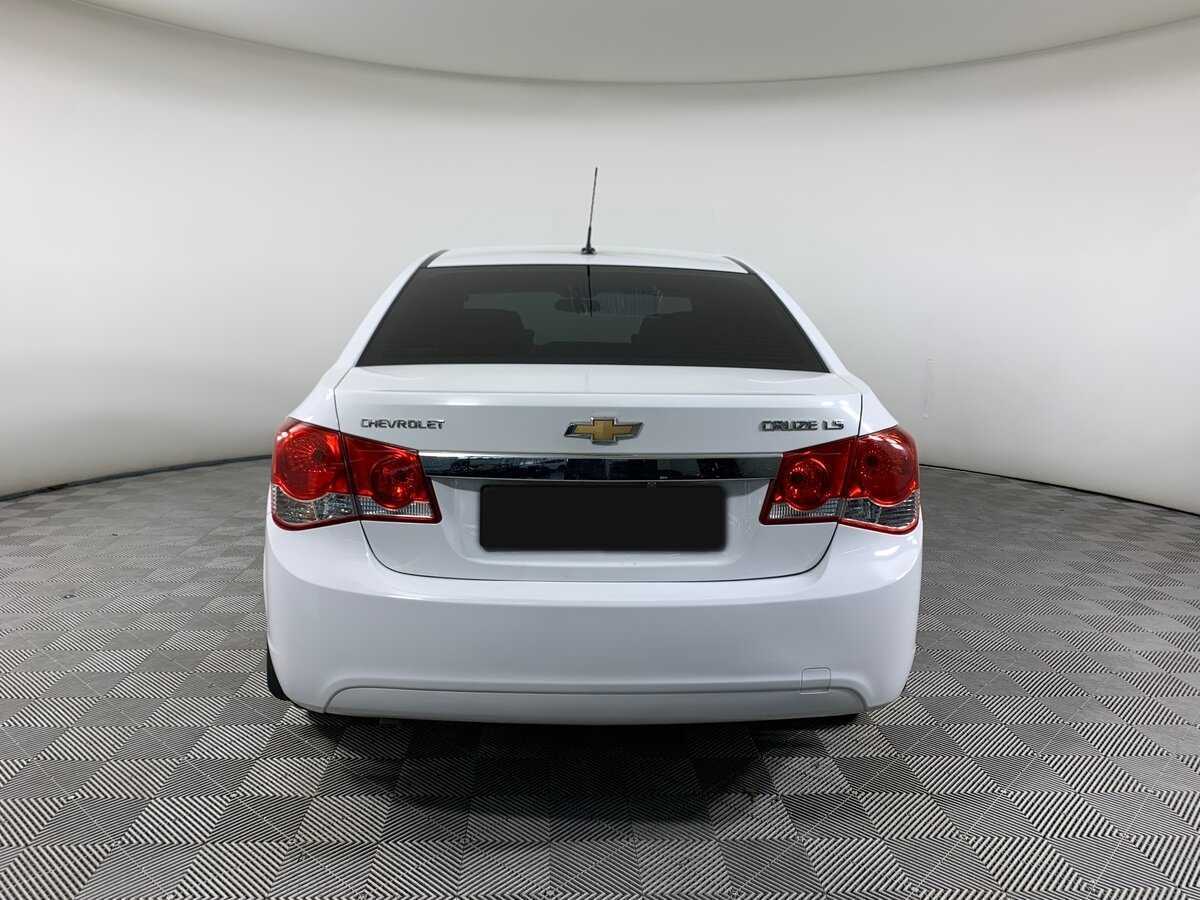 Купить Chevrolet Cruze с пробегом. Фото: #5