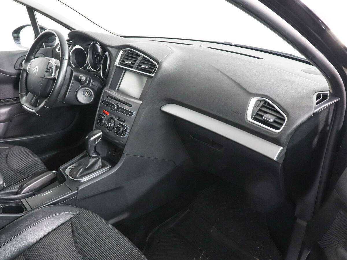Купить Citroen C4 с пробегом. Фото: #9
