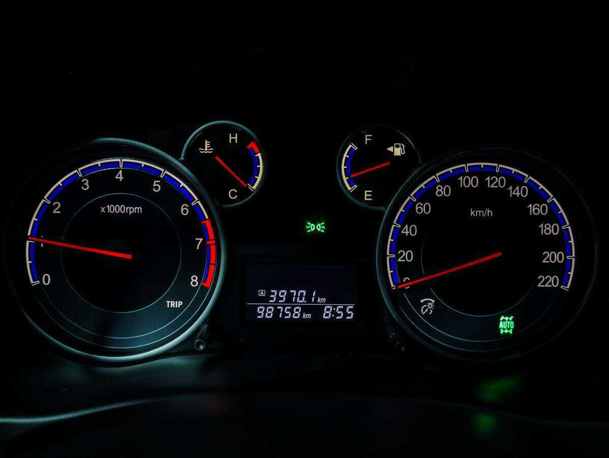 Купить Suzuki SX4 с пробегом. Фото: #15