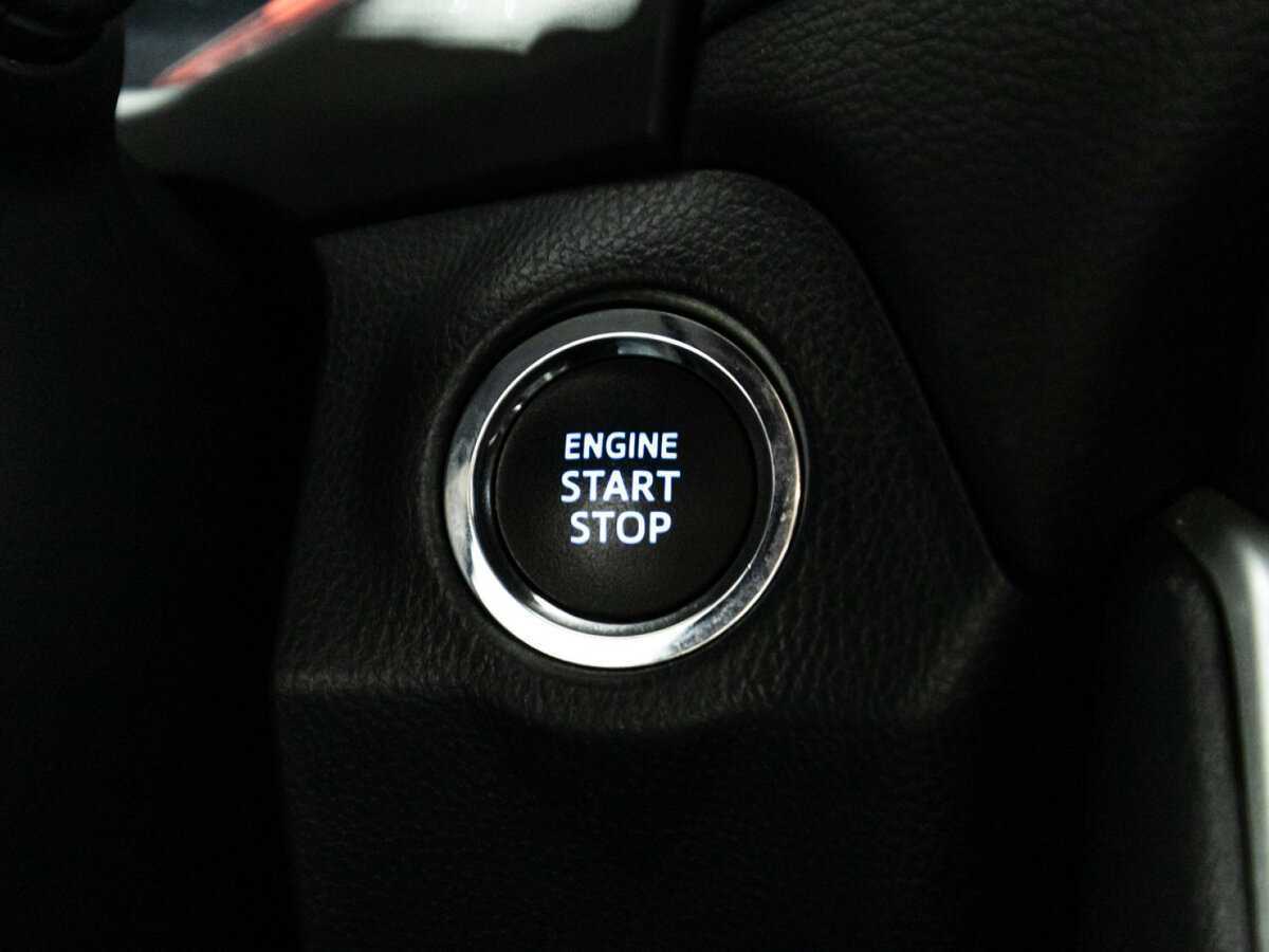 Купить Toyota RAV4 с пробегом. Фото: #17