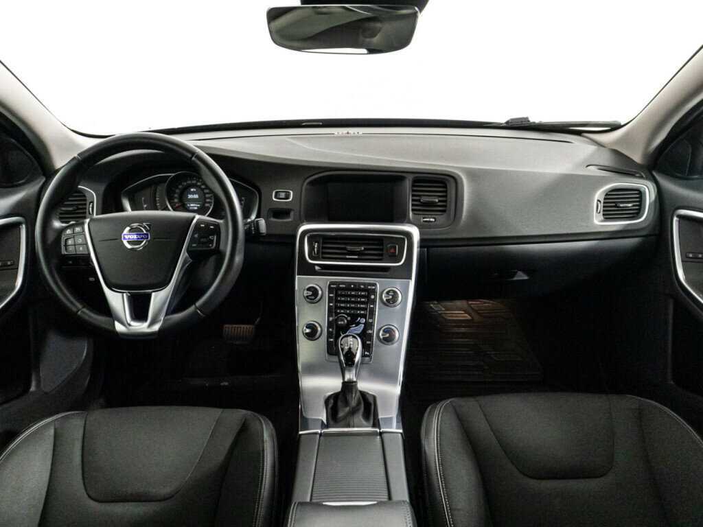 Купить Volvo S60 с пробегом. Фото: #12