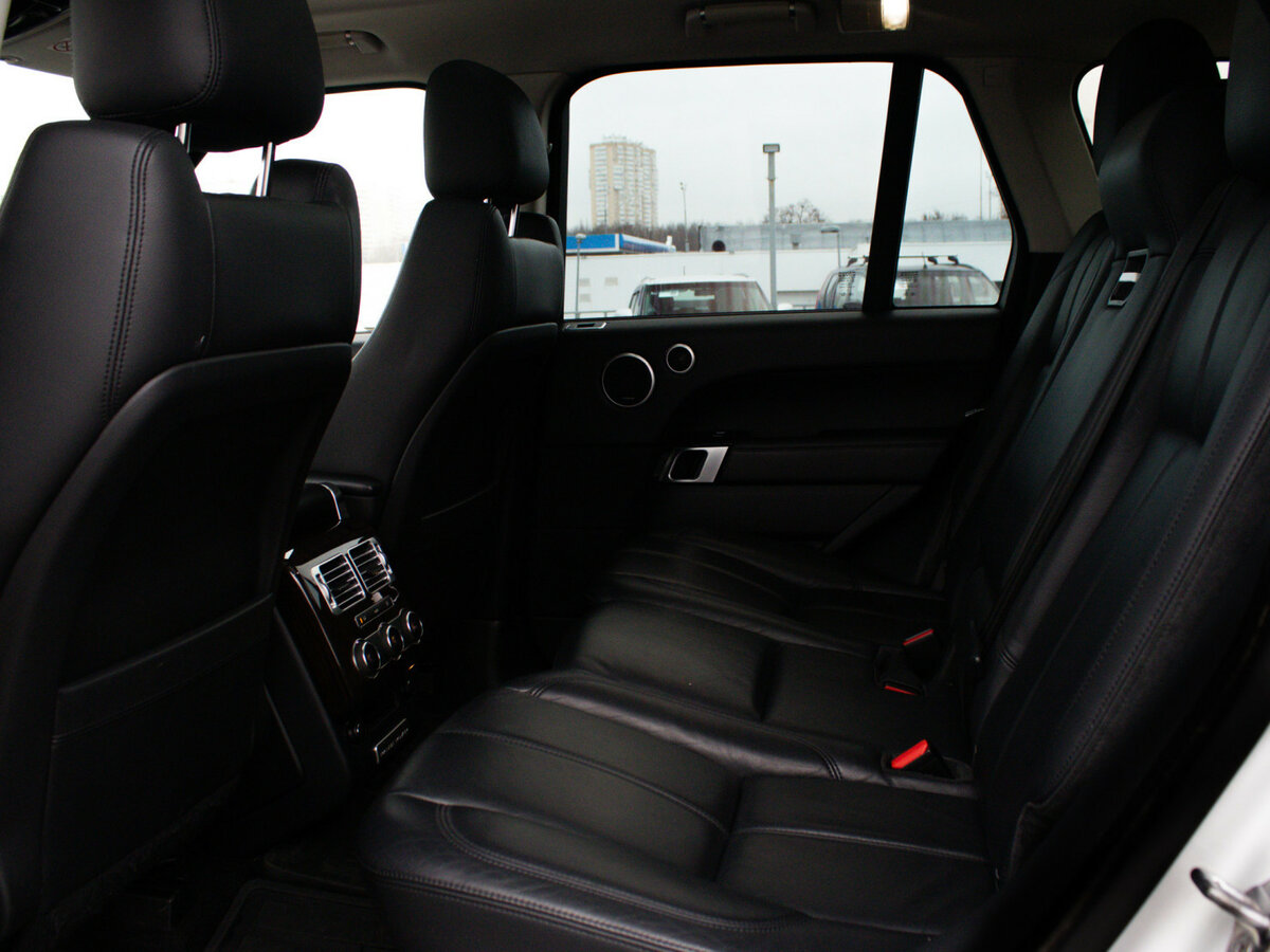 Купить Land Rover Range Rover с пробегом. Фото: #12