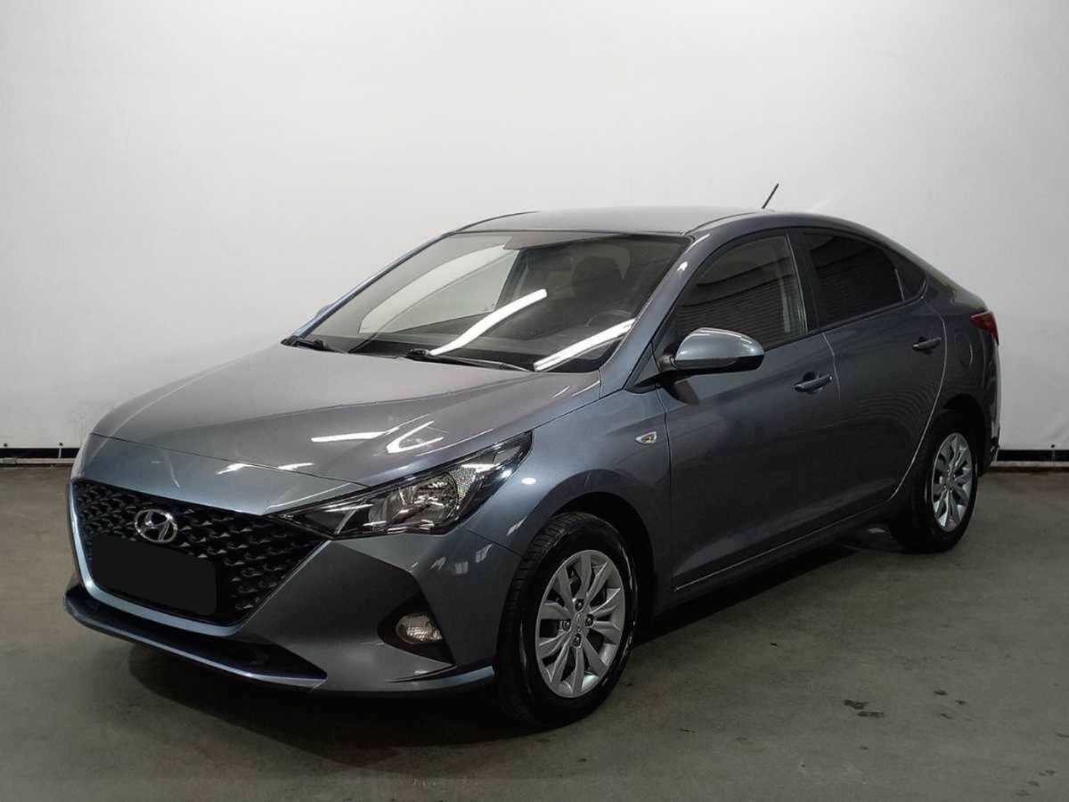 Купить Hyundai Solaris с пробегом. Фото: #0