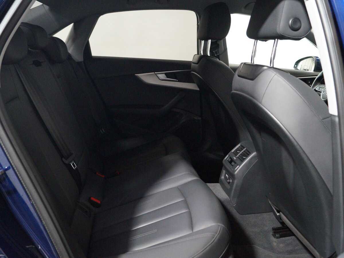 Купить Audi A4 с пробегом. Фото: #16
