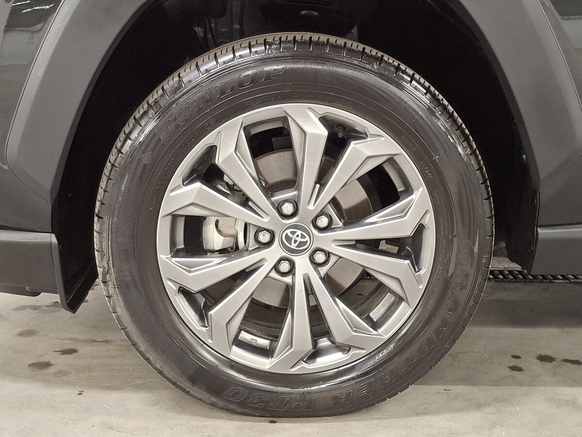 Купить Toyota RAV4 с пробегом. Фото: #17