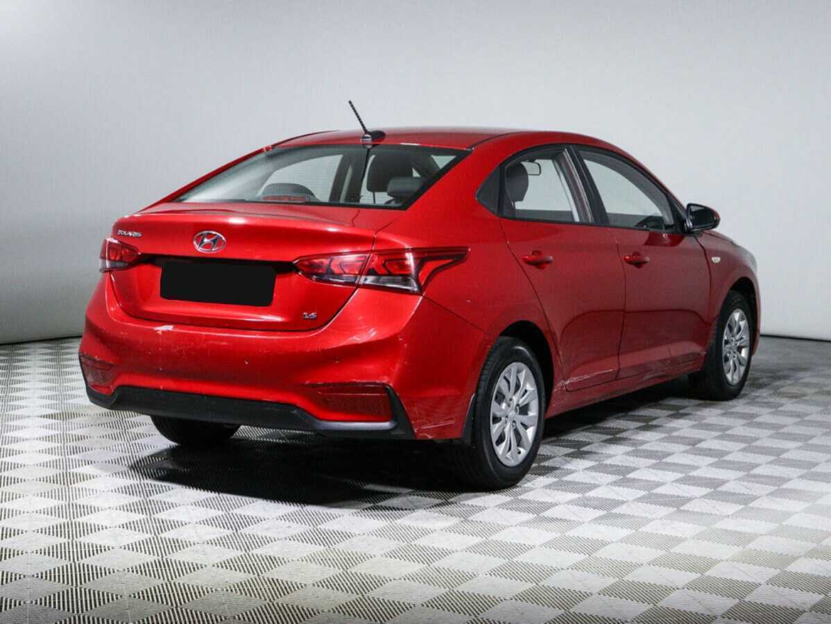 Купить Hyundai Solaris с пробегом. Фото: #3
