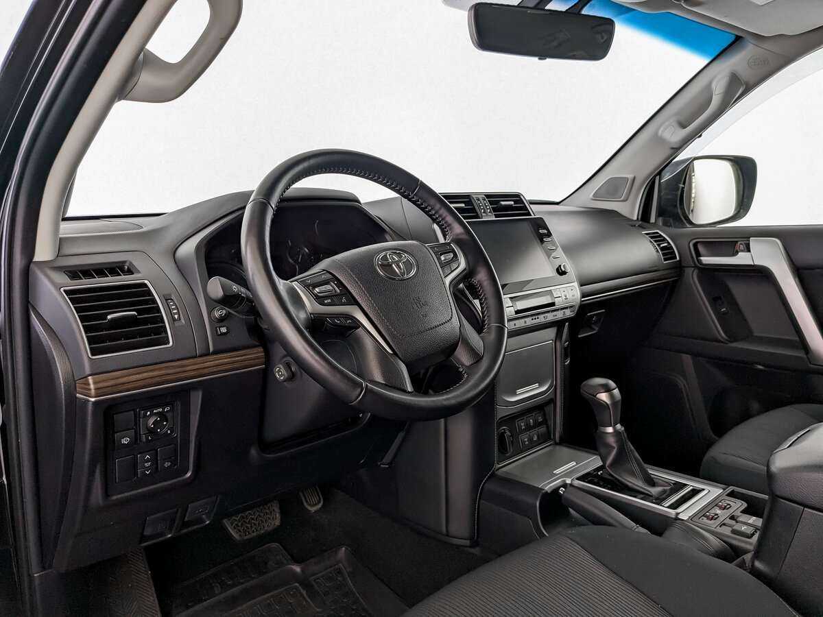 Купить Toyota Land Cruiser Prado с пробегом. Фото: #13