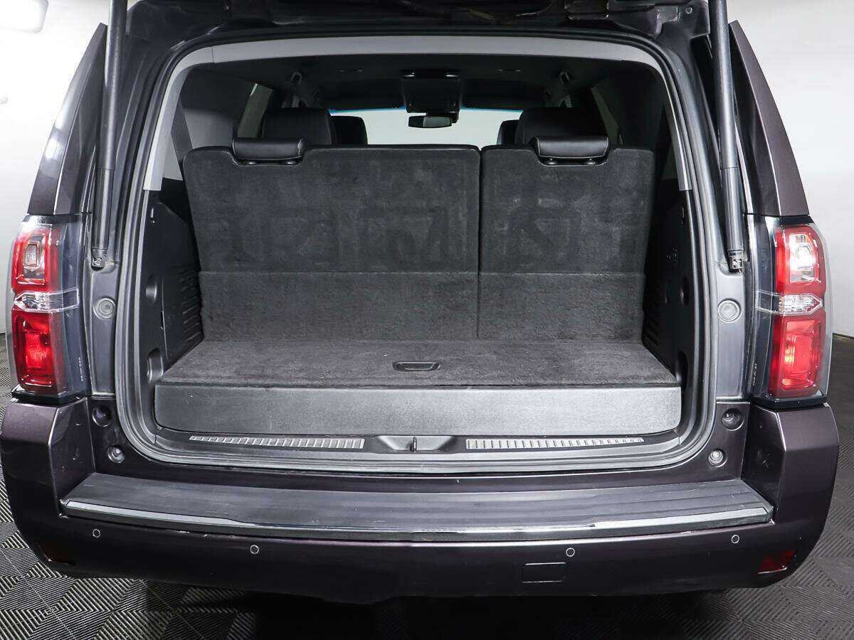 Купить Chevrolet Tahoe с пробегом. Фото: #8
