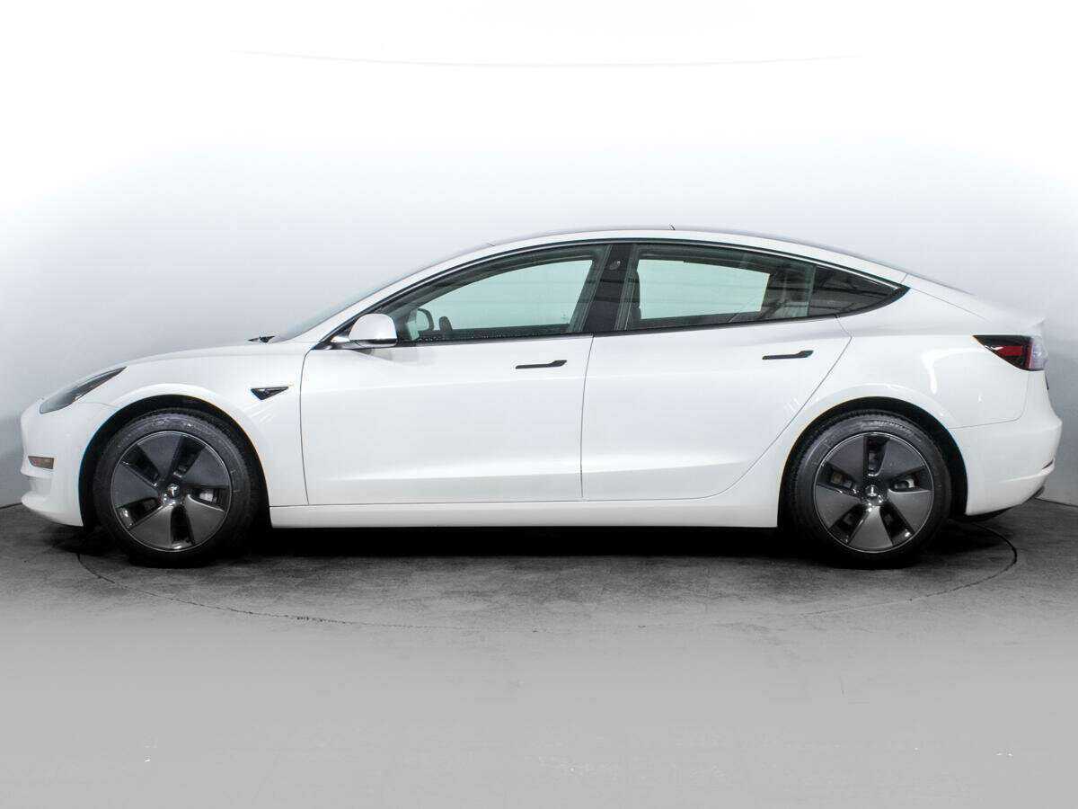 Купить Tesla Model 3 с пробегом. Фото: #7