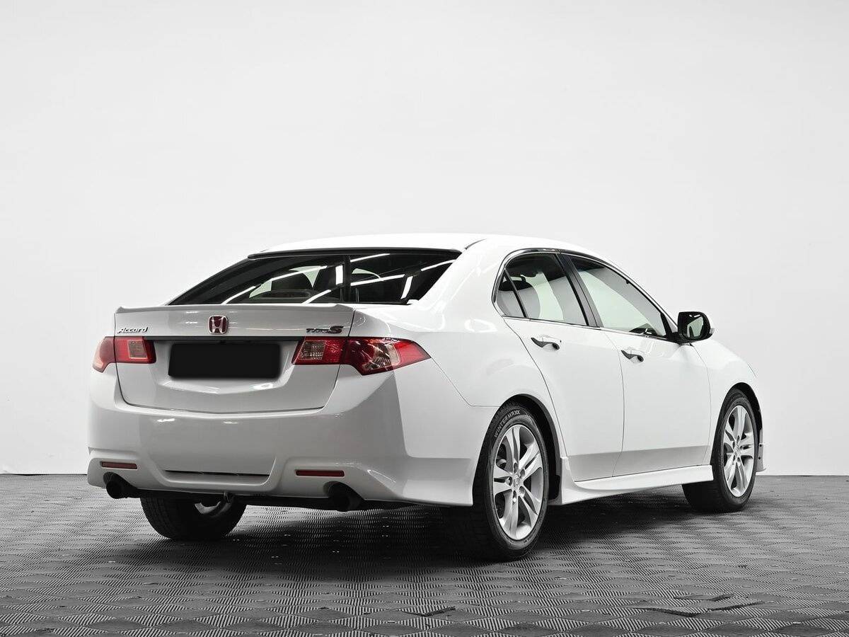 Купить Honda Accord с пробегом. Фото: #3