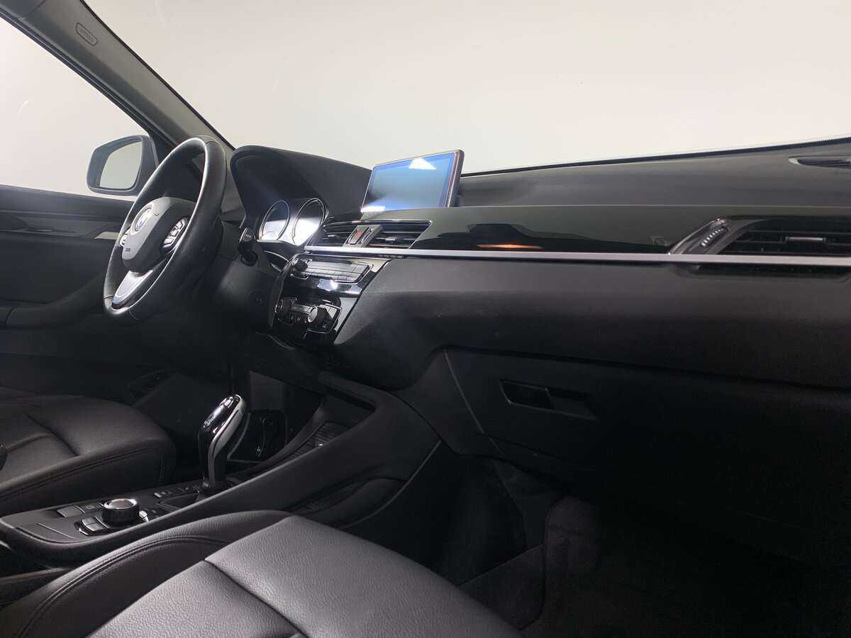 Купить BMW X1 с пробегом. Фото: #10