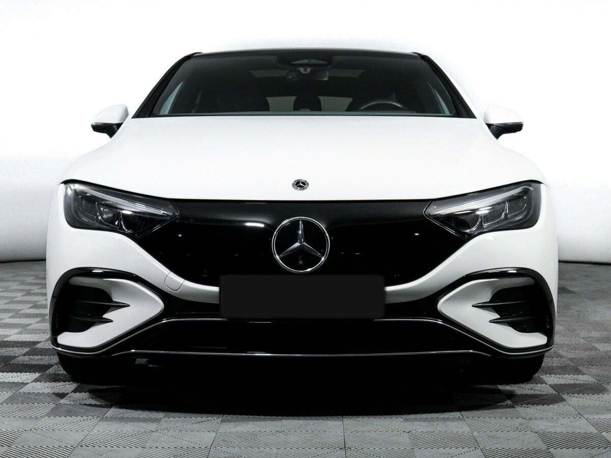 Купить Mercedes-Benz EQE с пробегом. Фото: #1