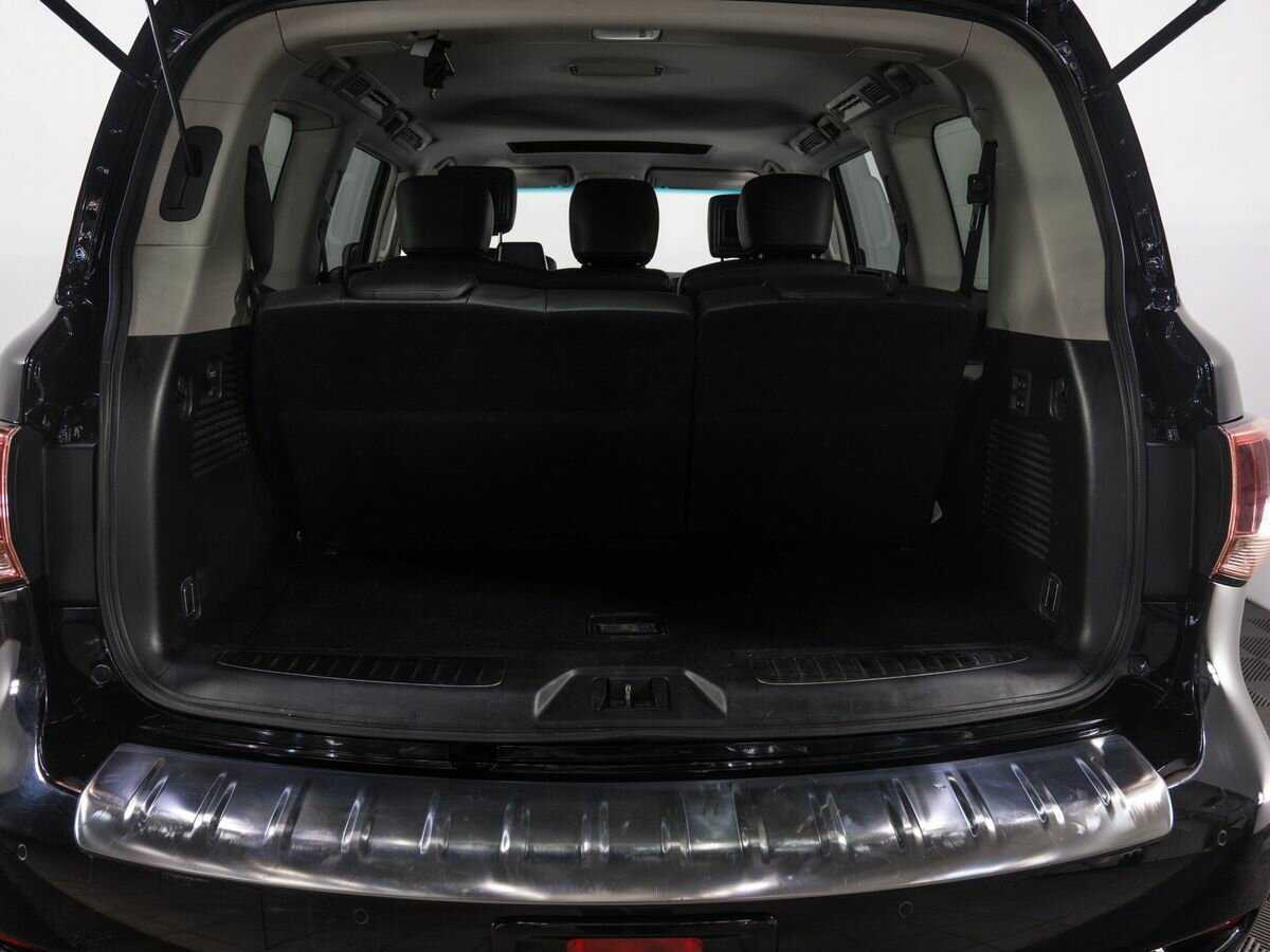 Купить Infiniti QX80 с пробегом. Фото: #31
