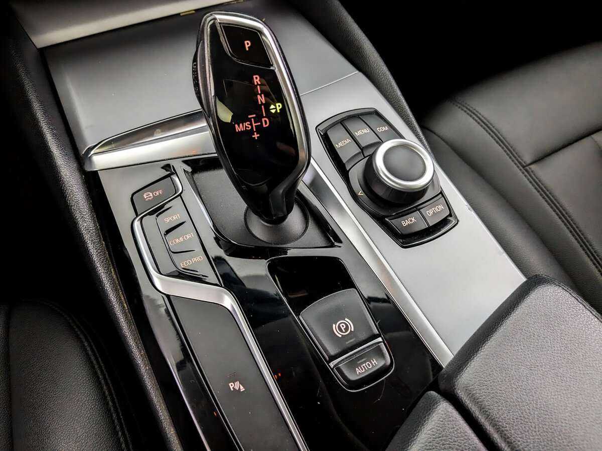 Купить BMW 5 серии с пробегом. Фото: #22
