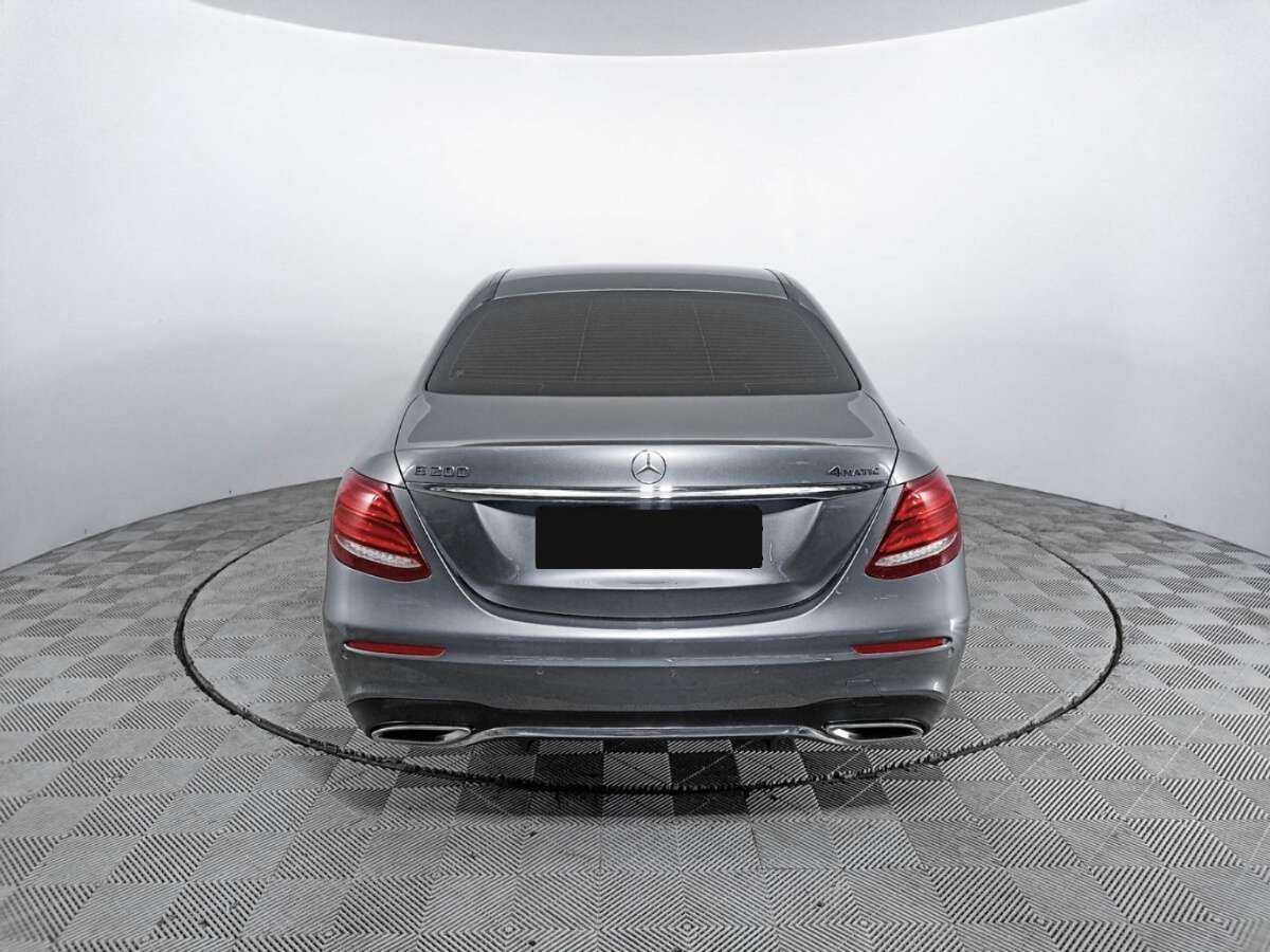 Купить Mercedes-Benz E-Класс с пробегом. Фото: #5