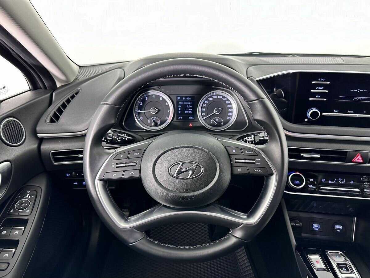 Купить Hyundai Sonata с пробегом. Фото: #9