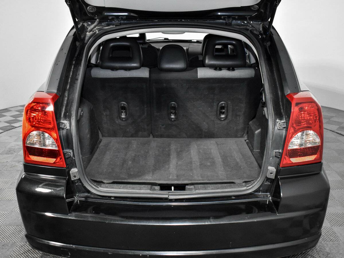 Купить Dodge Caliber с пробегом. Фото: #17
