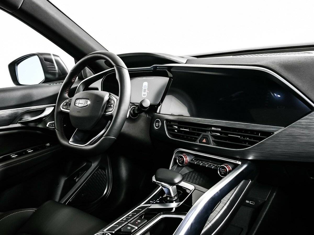 Купить Geely Tugella с пробегом. Фото: #8