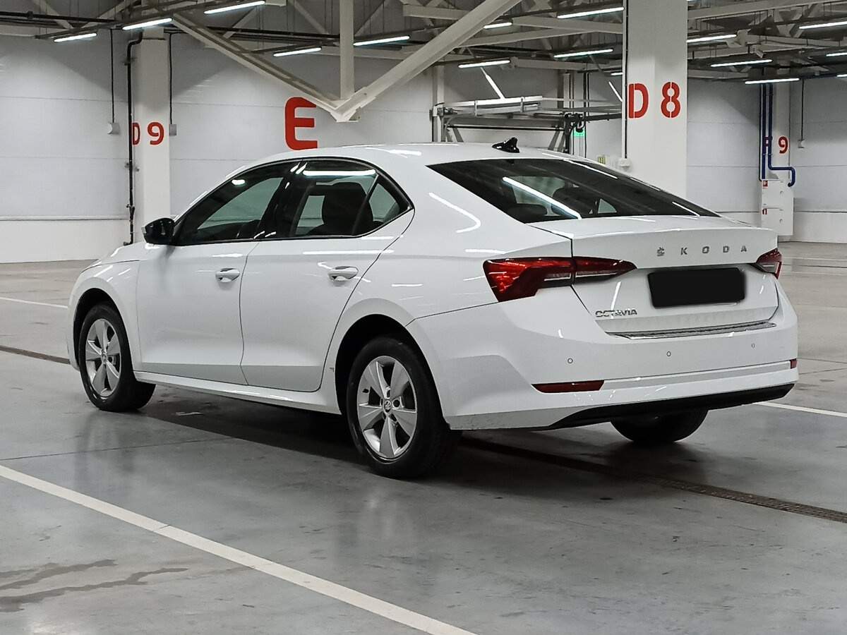 Купить Skoda Octavia с пробегом. Фото: #6