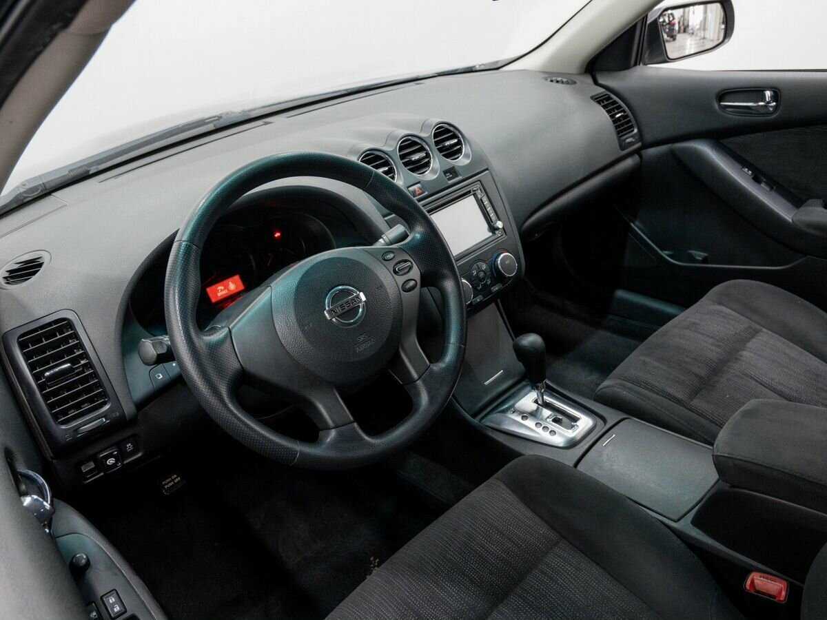 Купить Nissan Altima с пробегом. Фото: #12