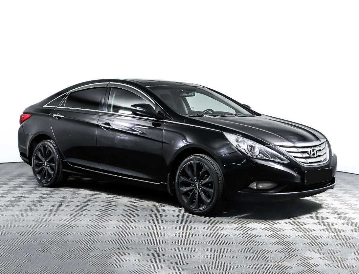Купить Hyundai Sonata с пробегом. Фото: #2