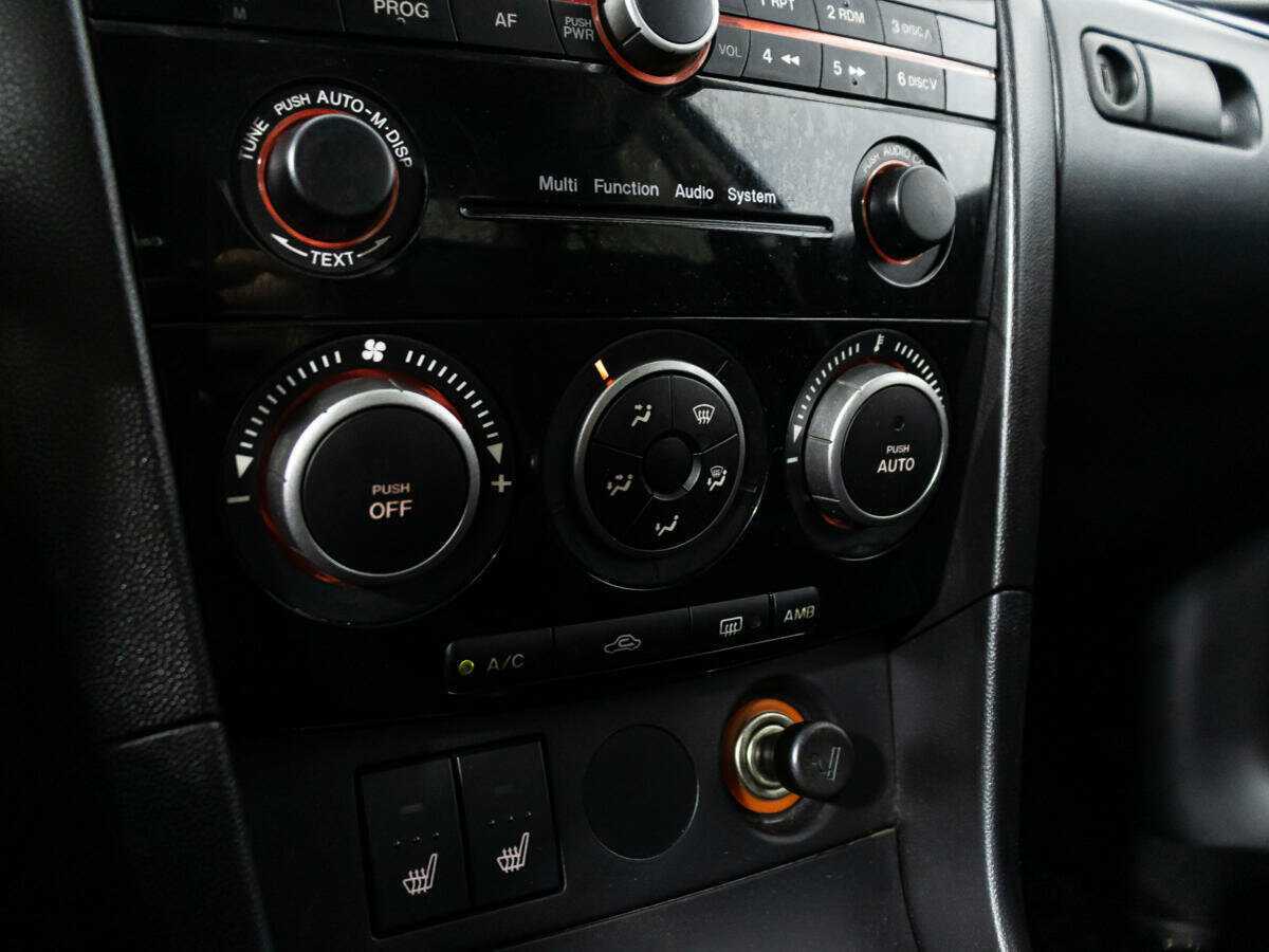 Купить Mazda 3 с пробегом. Фото: #14