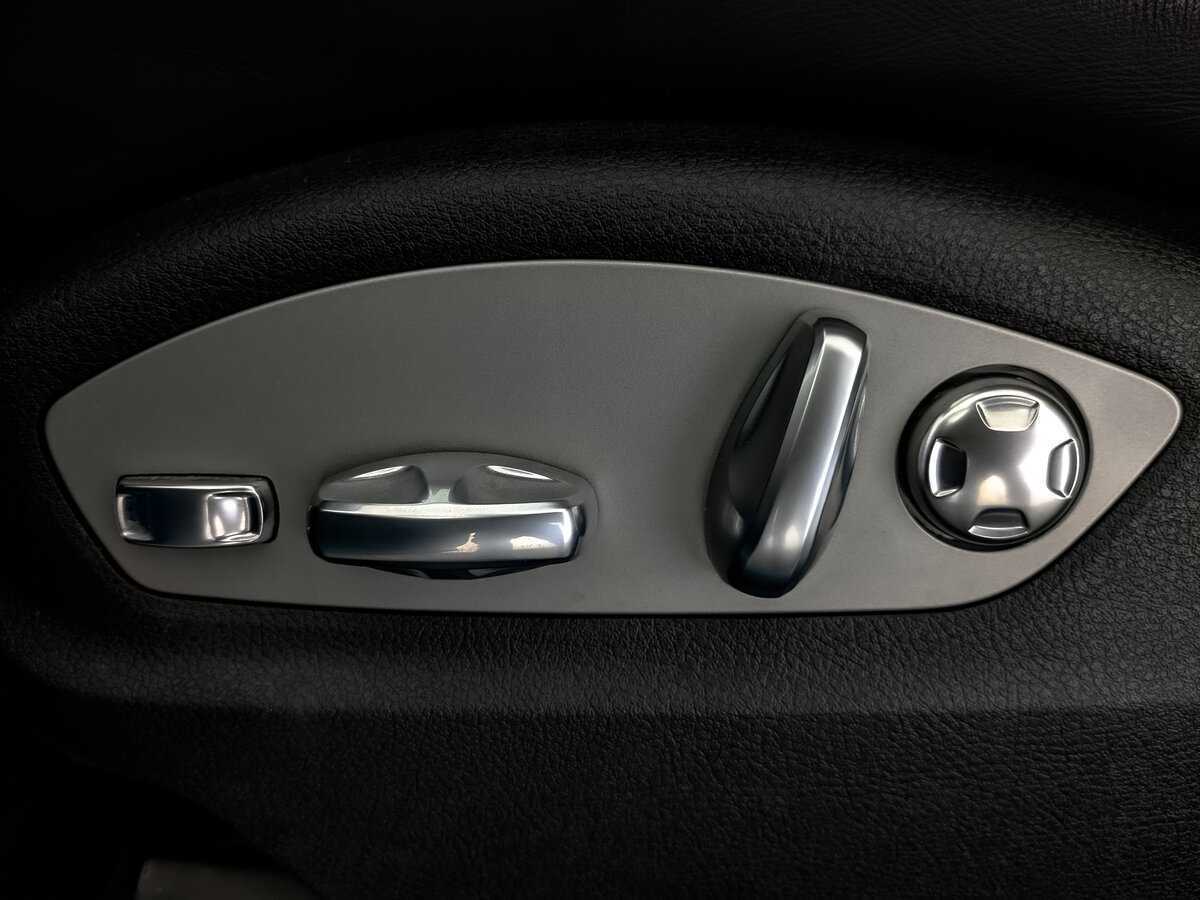 Купить Porsche Macan с пробегом. Фото: #28