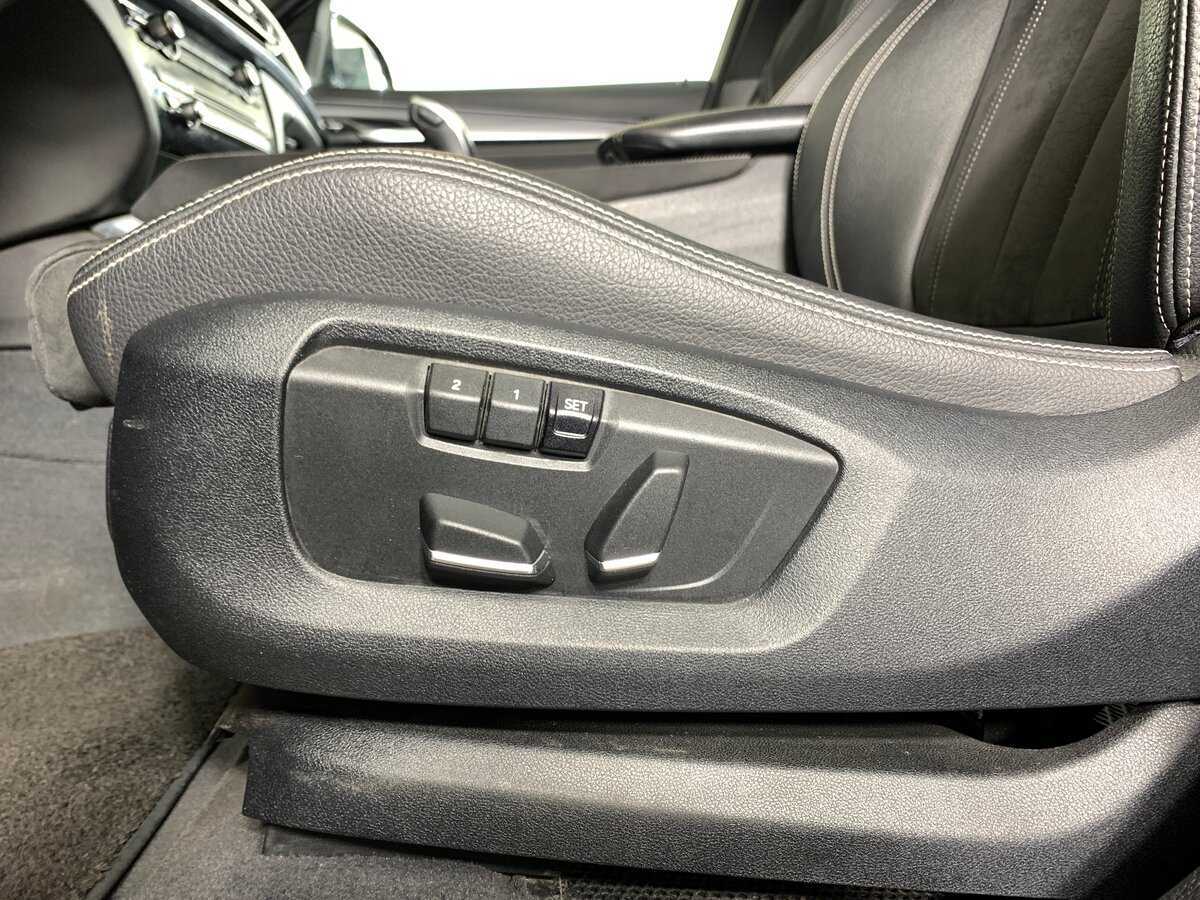 Купить BMW X6 с пробегом. Фото: #12