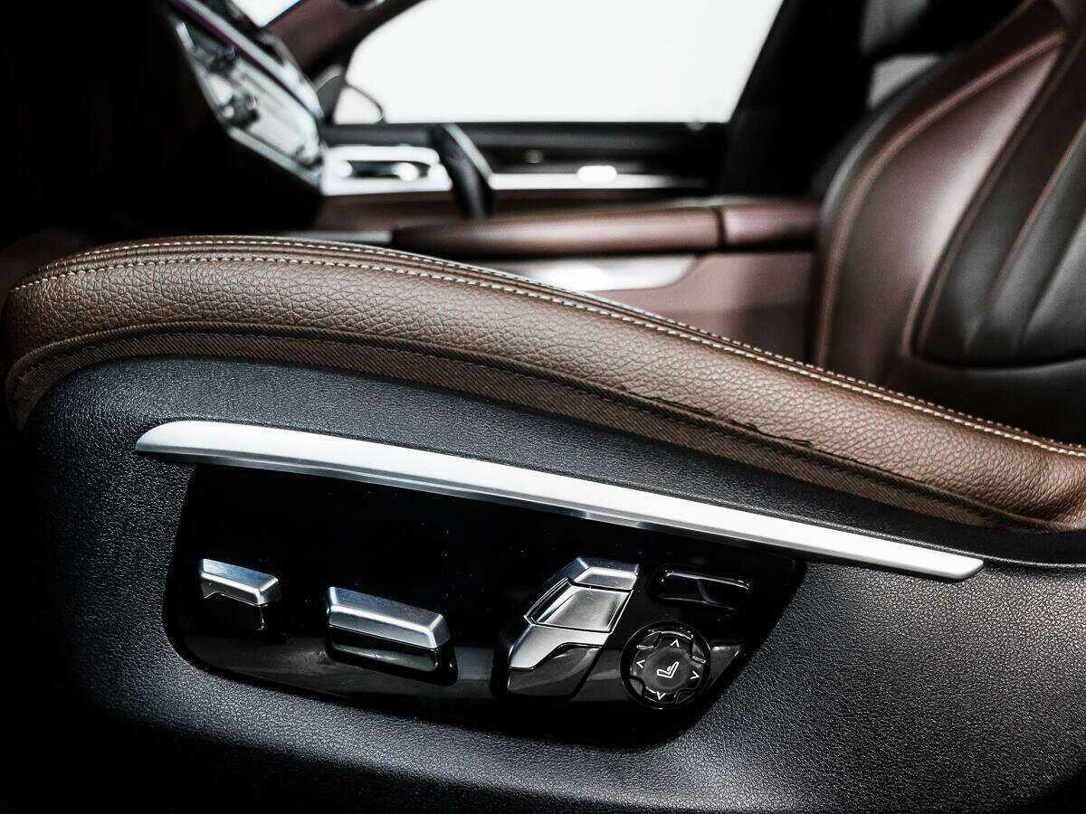 Купить BMW 7 серии с пробегом. Фото: #9