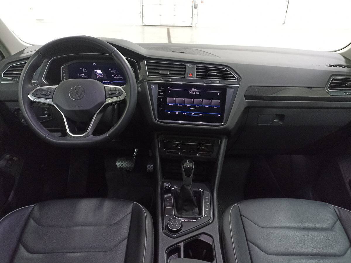 Купить Volkswagen Tiguan с пробегом. Фото: #13