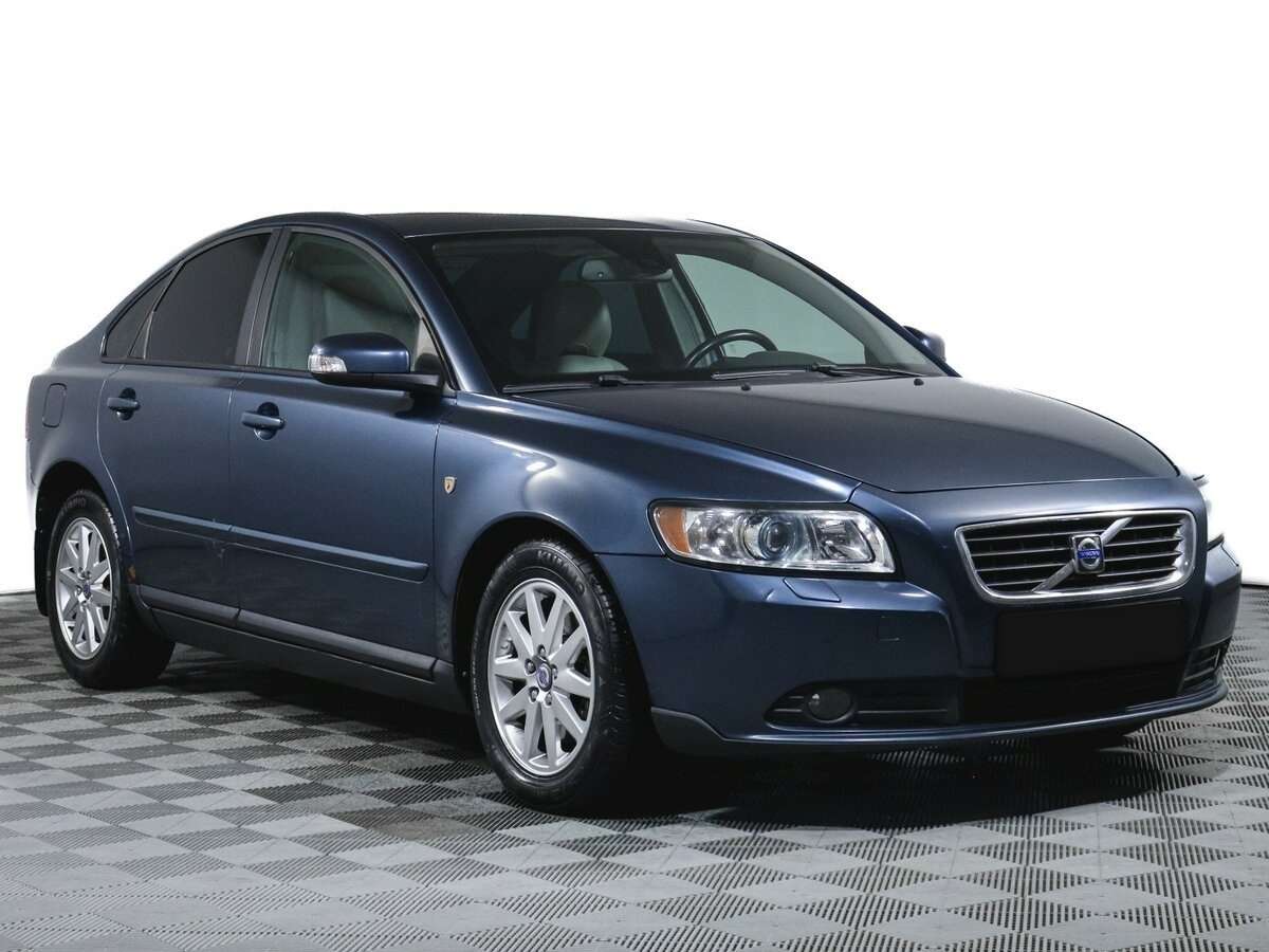 Купить Volvo S40 с пробегом. Фото: #2