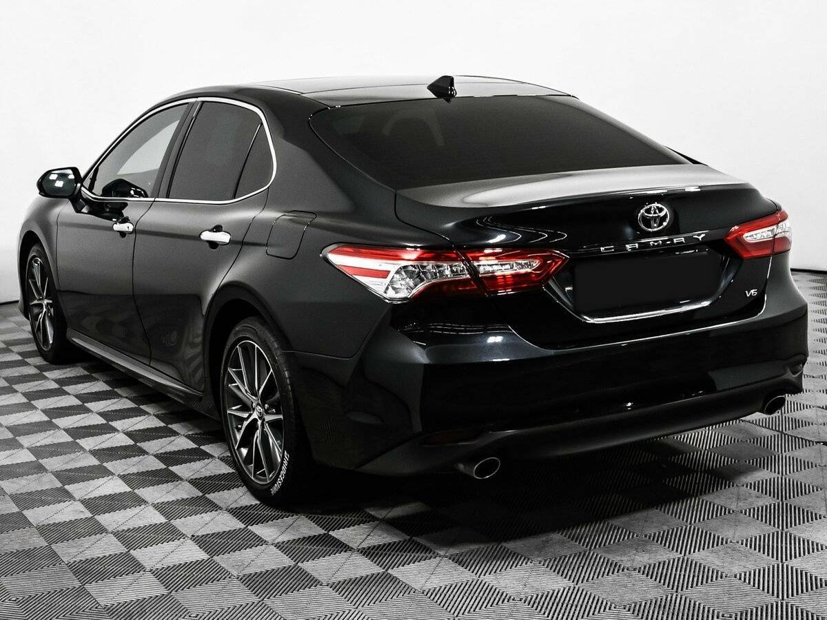 Купить Toyota Camry с пробегом. Фото: #6