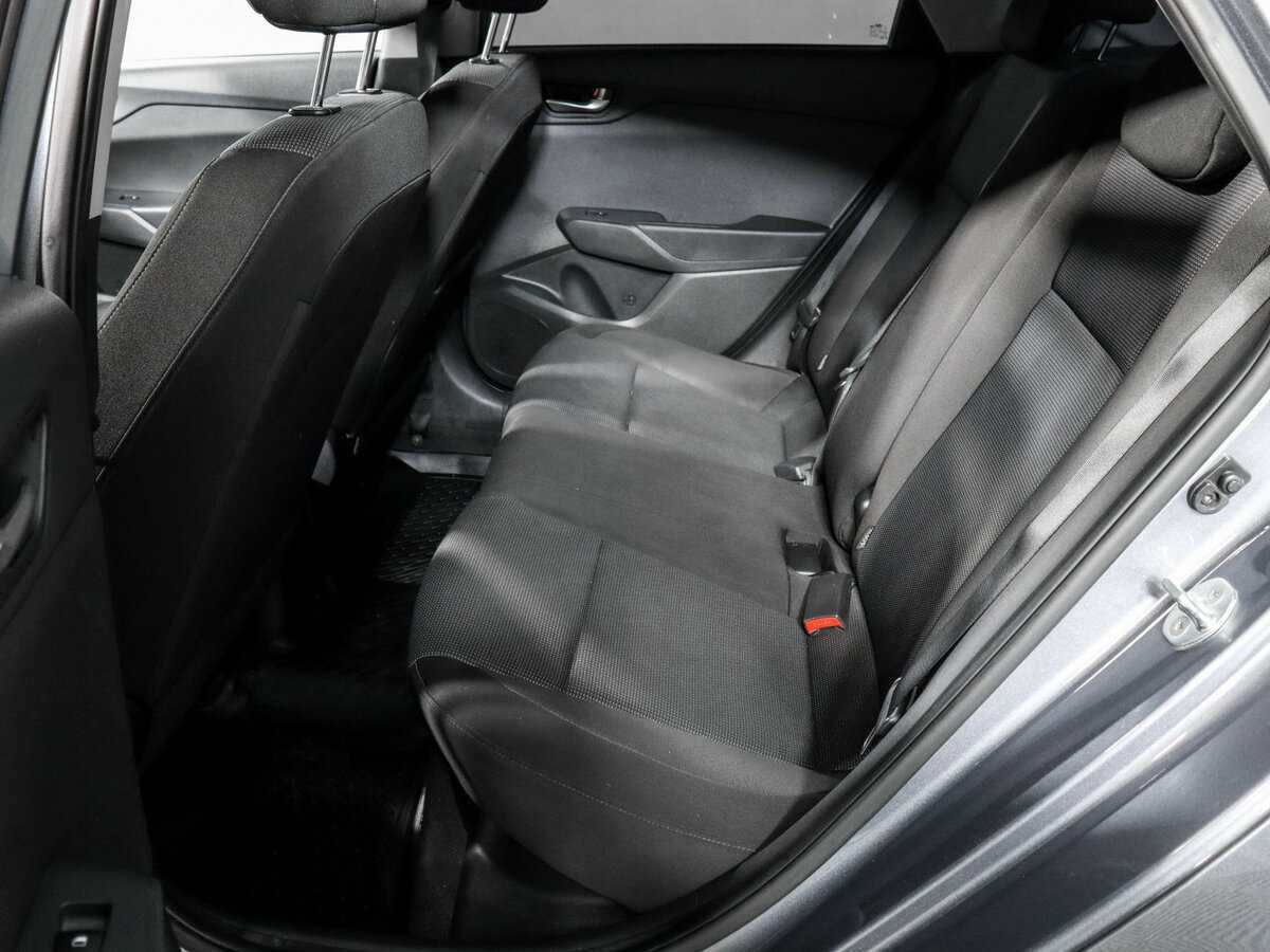 Купить Hyundai Solaris с пробегом. Фото: #5