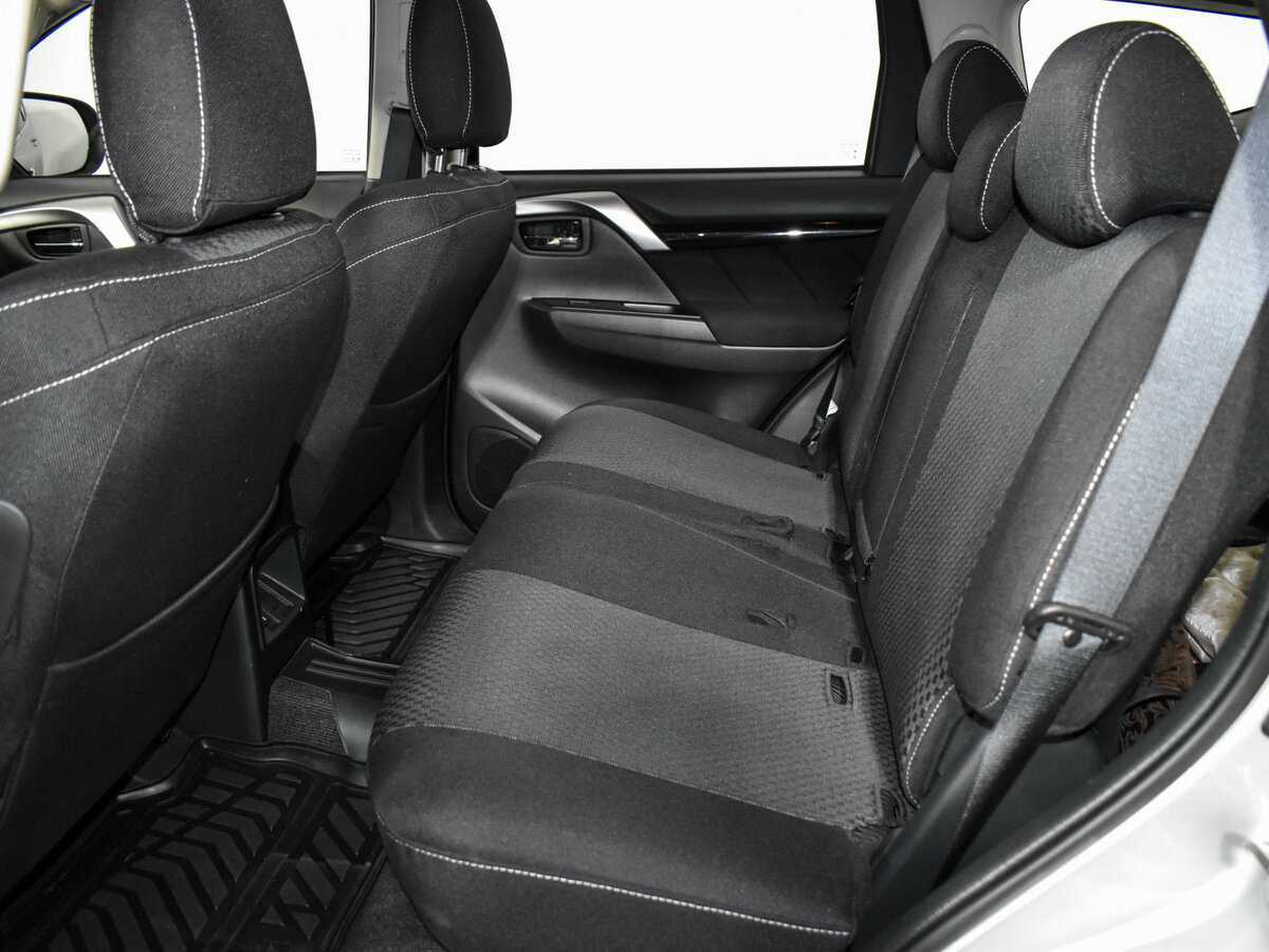 Купить Mitsubishi Pajero Sport с пробегом. Фото: #11