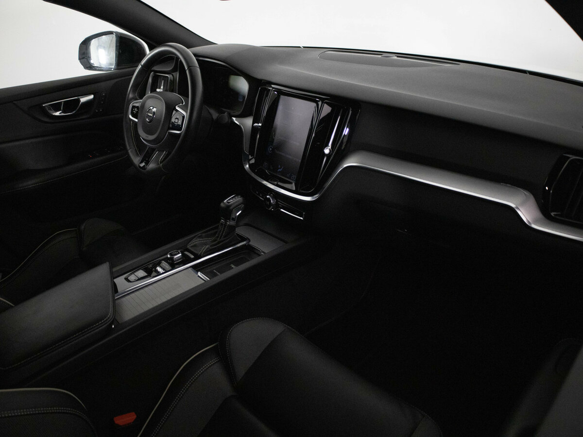 Купить Volvo S60 с пробегом. Фото: #15