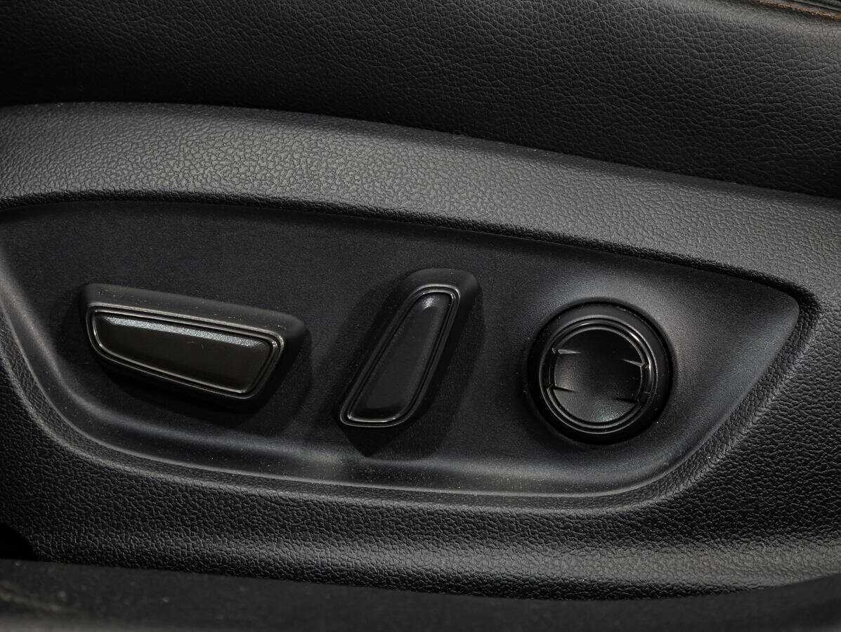 Купить Toyota Camry с пробегом. Фото: #16