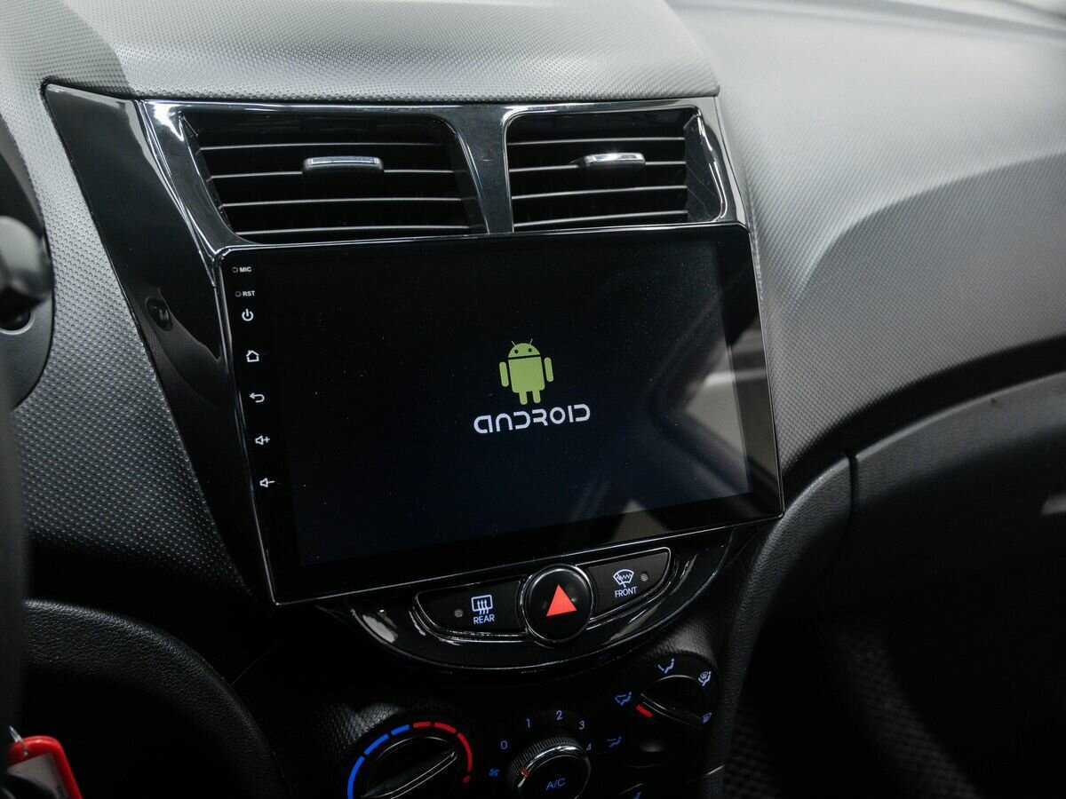 Купить Hyundai Solaris с пробегом. Фото: #18