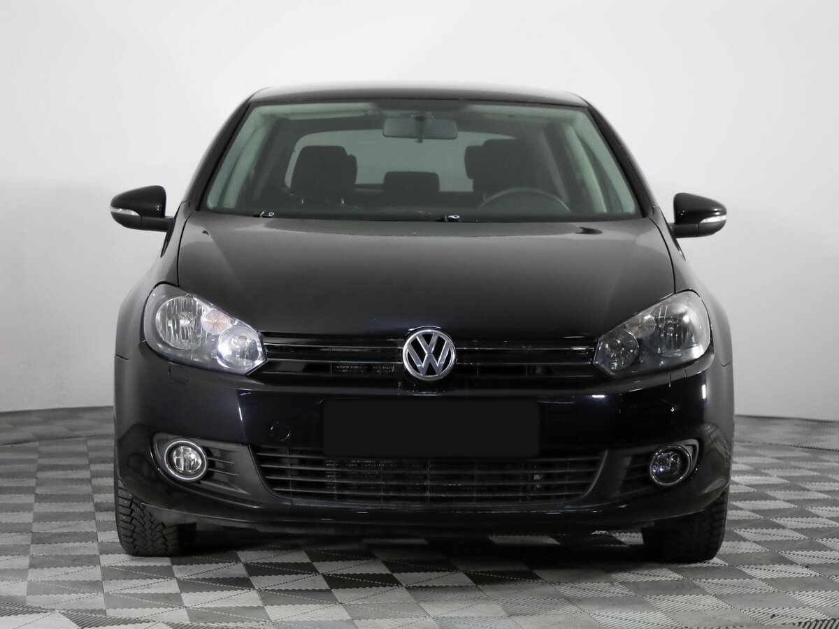 Купить Volkswagen Golf с пробегом. Фото: #1